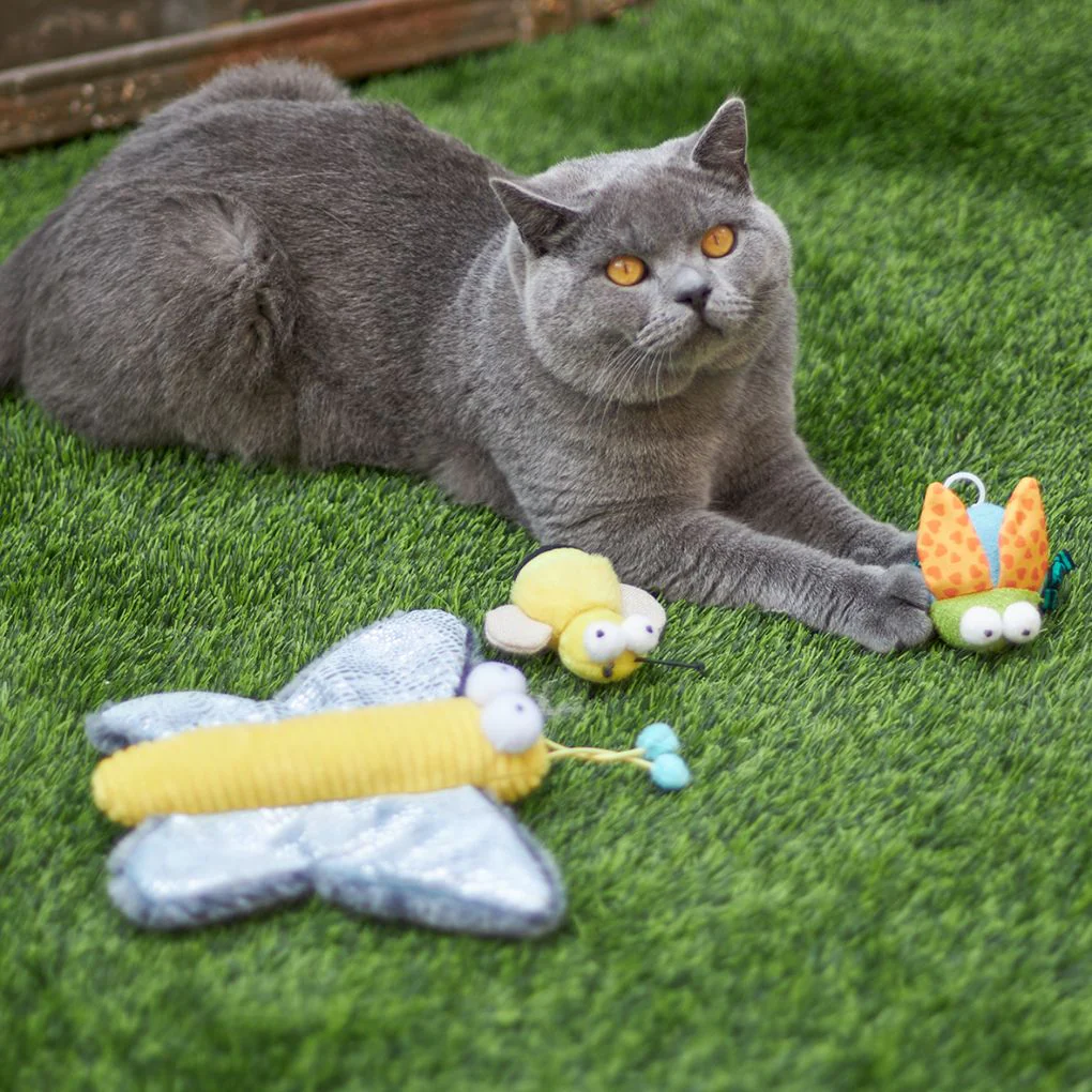 Kazoo Butterfly Kicker Cat Toy - Image 3
