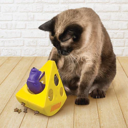 KONG Cat Rewards Rocker Cheese - Image 3